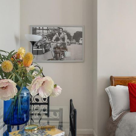 Modern Studio Apartment London Luaran gambar